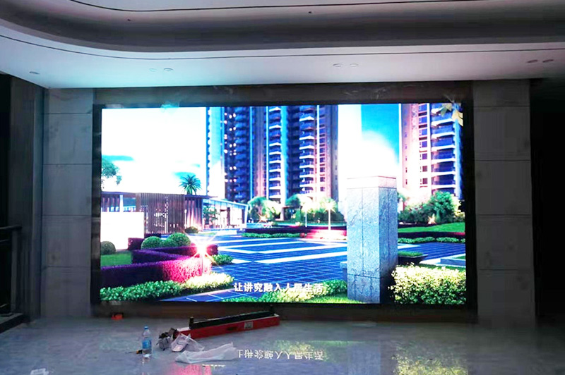 承接廣東龍湖科技股份有限公司PH2.5 LED顯示屏 