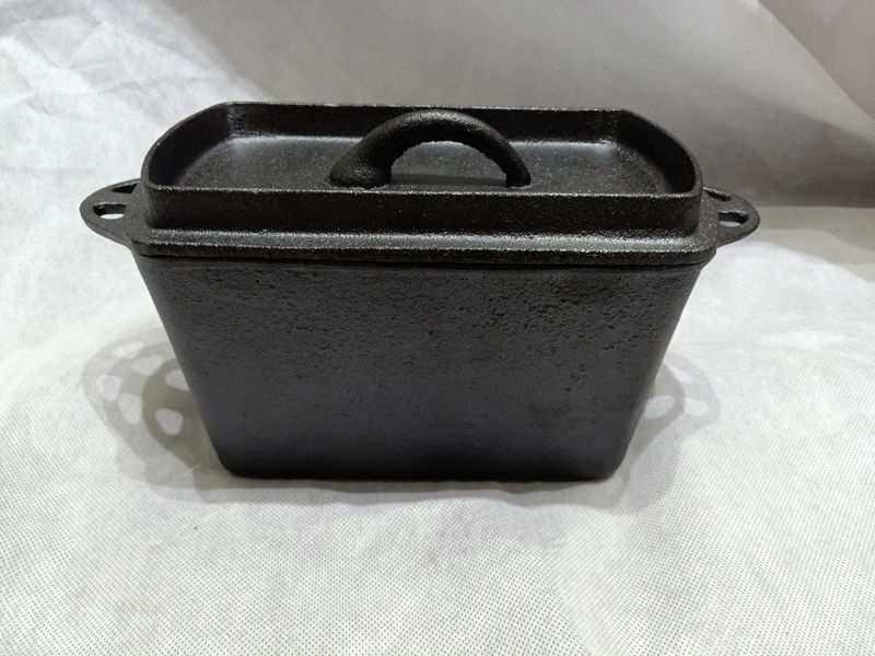 pre-seasoned cast iron cookware