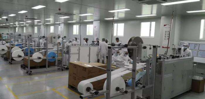 500000 Pics of face mask produced per day by us , all kinds of mask ,like 3 layer mask , KN95 mask , N95 mask , knitted mask ..