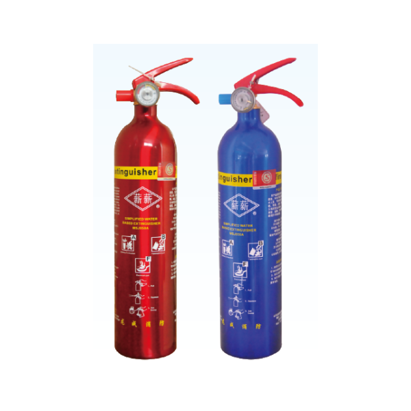Simple water-based fire extinguisher