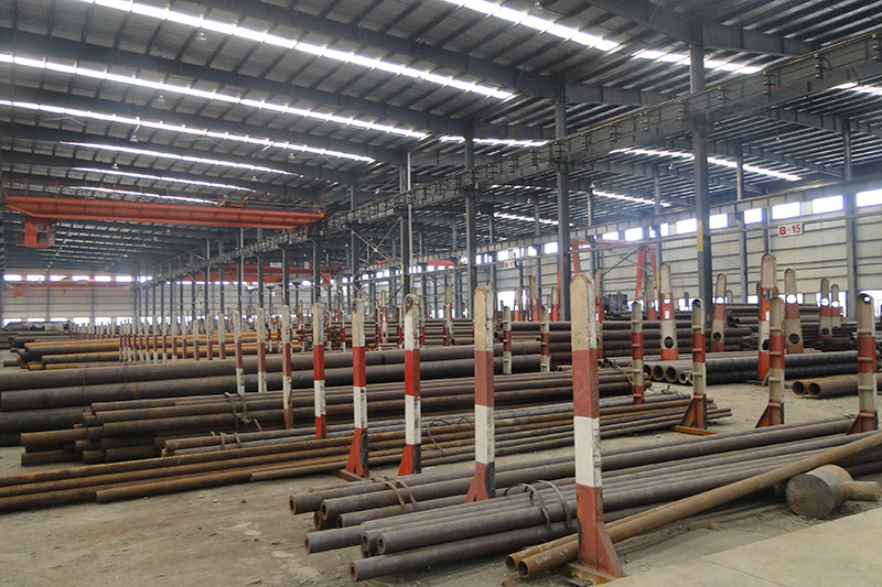 长阳市场正式投入使用新式钢管架