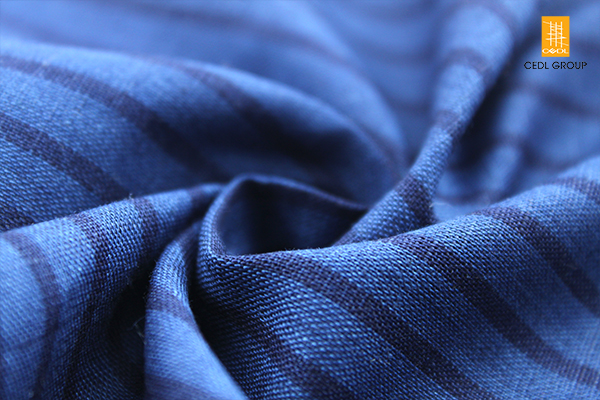 麻棉混纺靛蓝色男装衬衫色织条纹面料