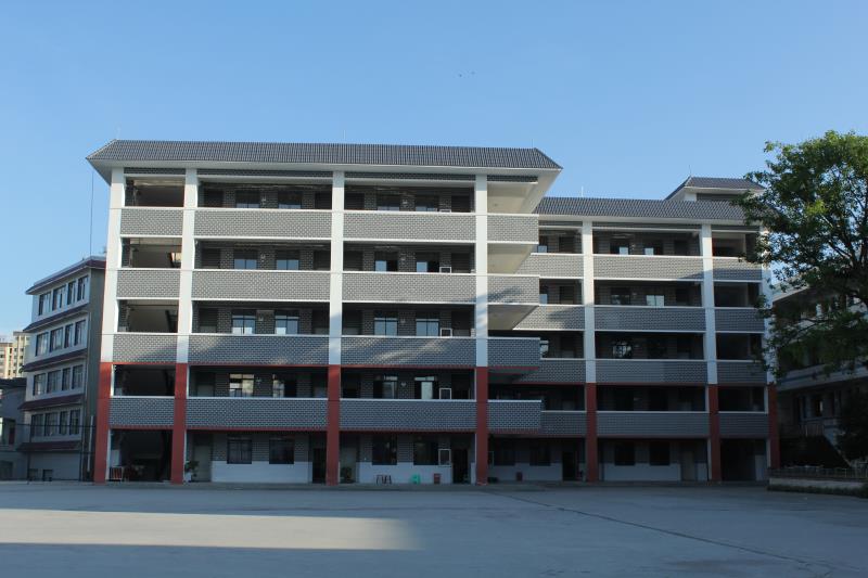 福泉市牛場中心小學教學樓建設項目