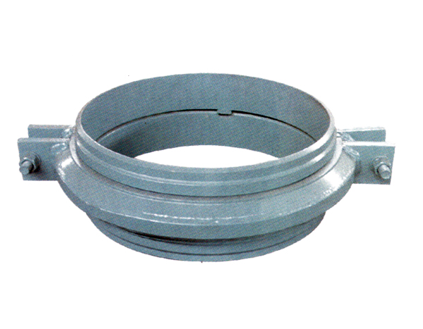 Clamp type flexible joint