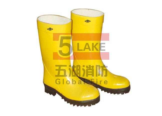 Chemical protection boots