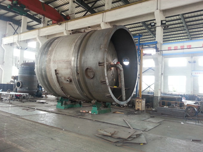 Process according to customer needs and drawings supplied. We have the manufacturing licenses for class-I and II pressure vessel