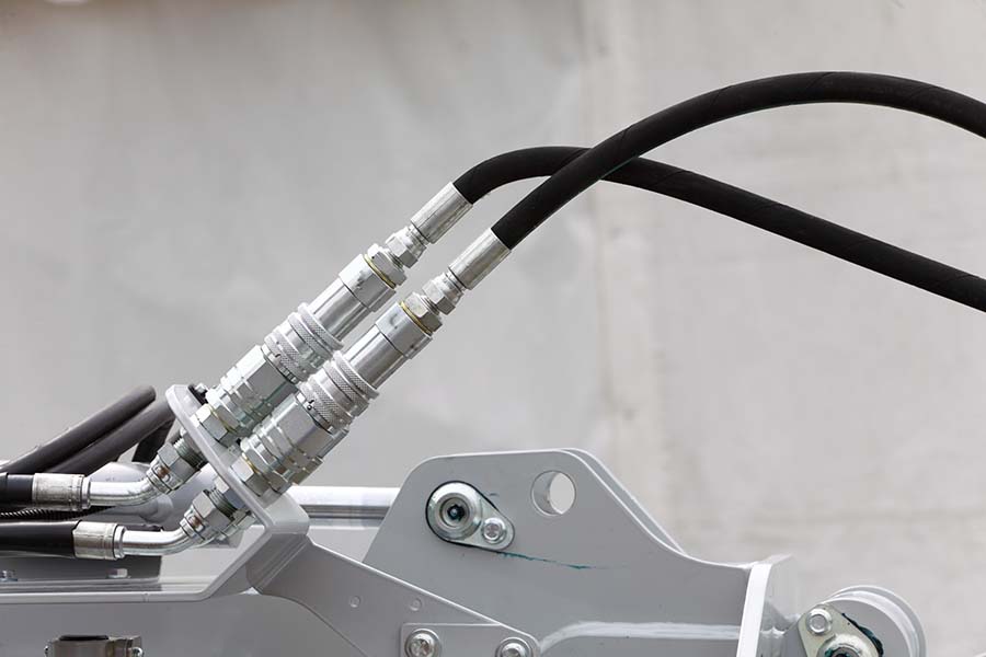 简述电动液压泵的供油流程