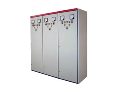 XL-21 Power Distribution Box