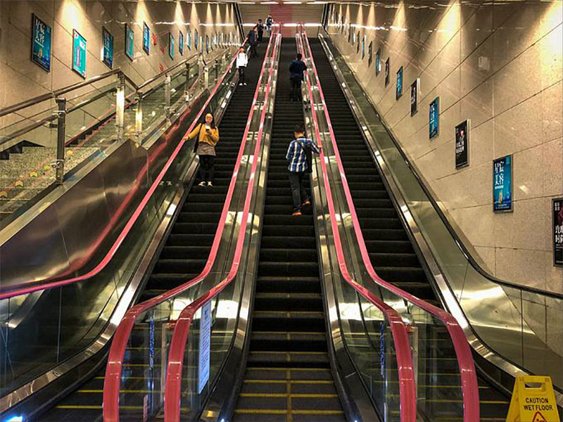 大型公建扶梯项目：重庆轨道交通