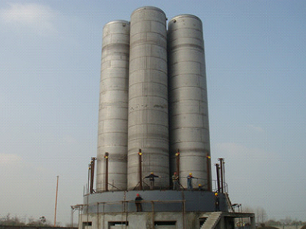 Liquid ethane sub-mother tank