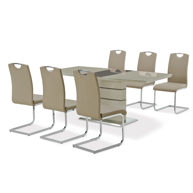 Обеденный стол из МДФ с обеденными стульями из полиуретана