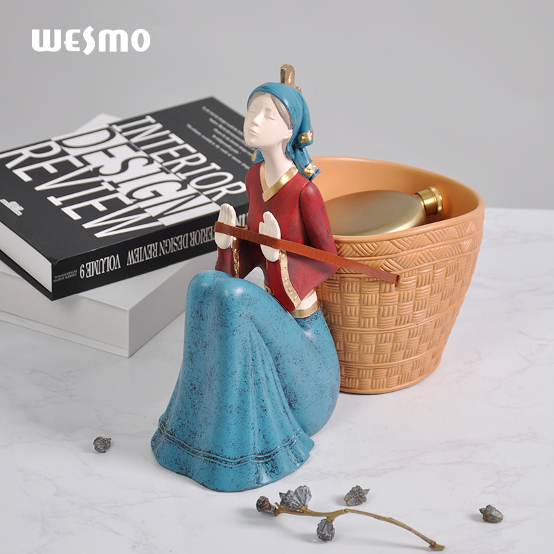 Figurine resin statue table home decor for luxury