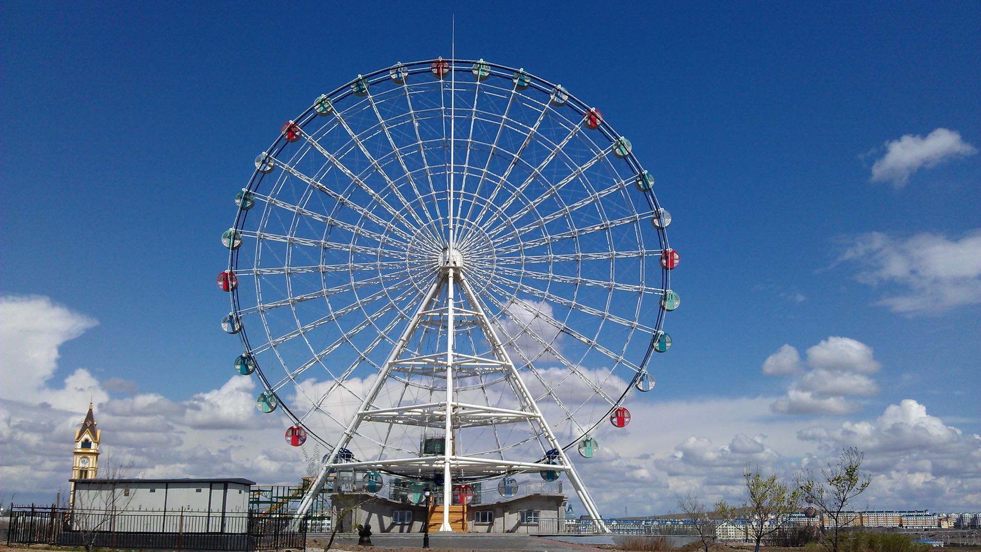 Guangzhou Shunhong (Sunhong) is a manufacturer of amusement rides with 20 years of experience.