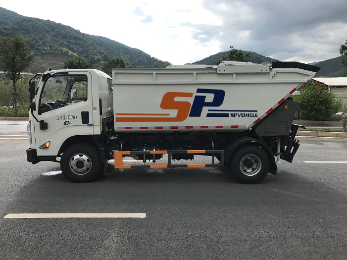 What are the characteristics of the customized ev garbage truck loader components