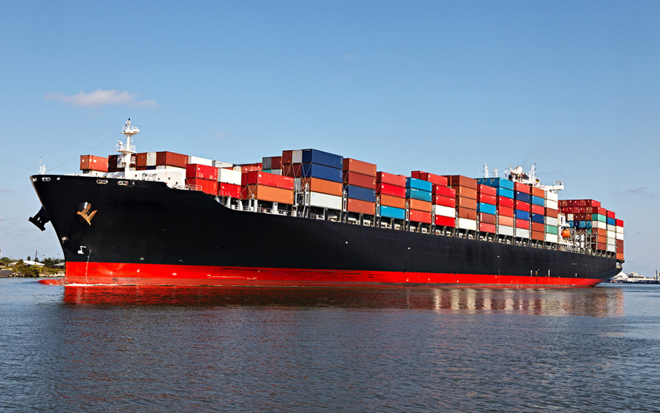 International transportation of bulk and large cargo