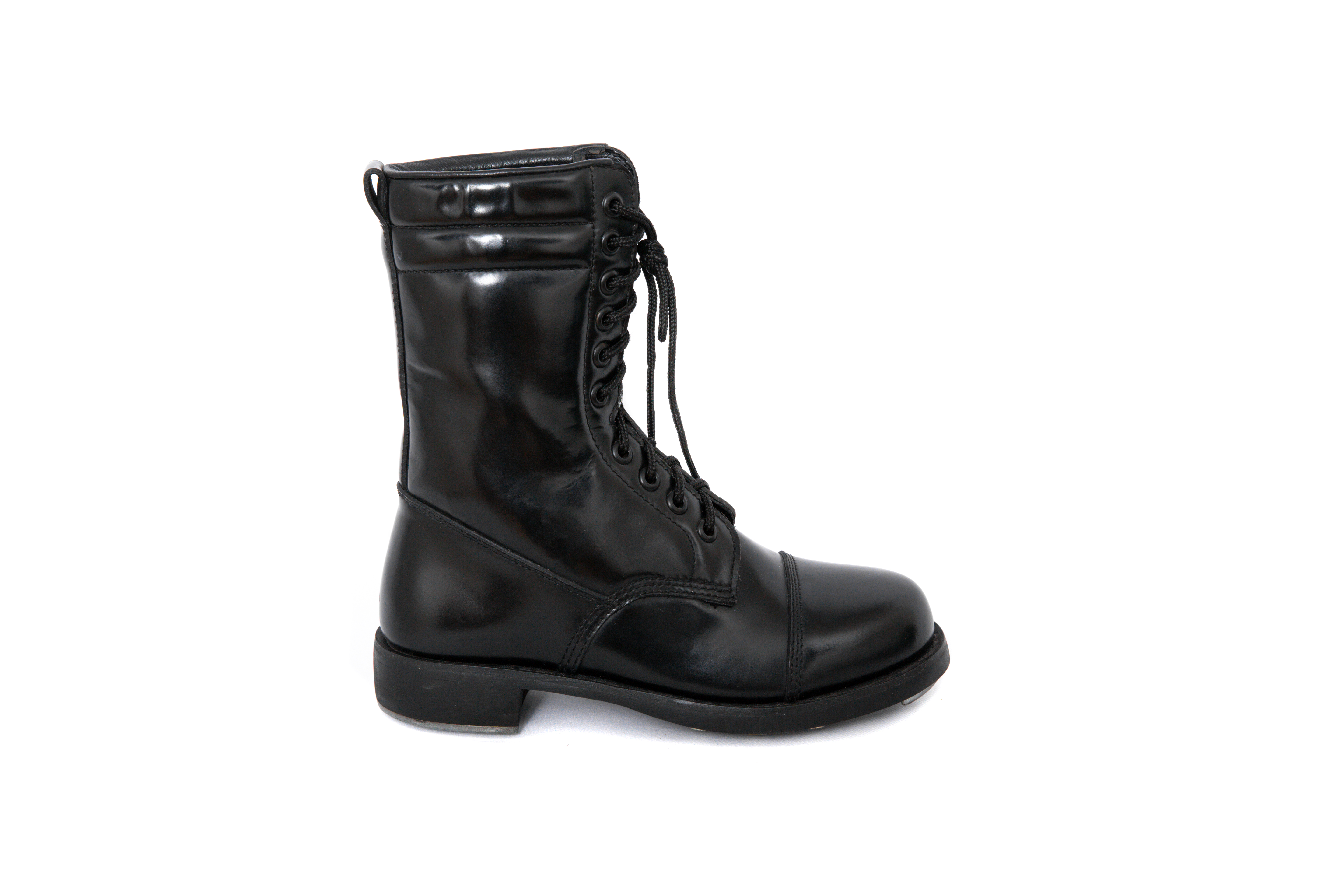 Smooth surface military tactical boots for parade