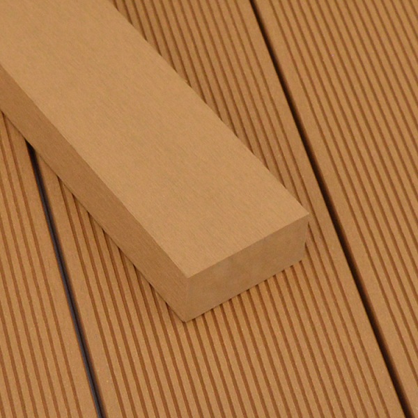 Taburete macizo de madera y plástico B40-80