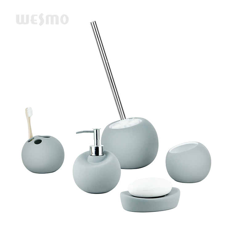 Bathroom Accessories Set Porcelain Bathroom Set With Toothbrush holder