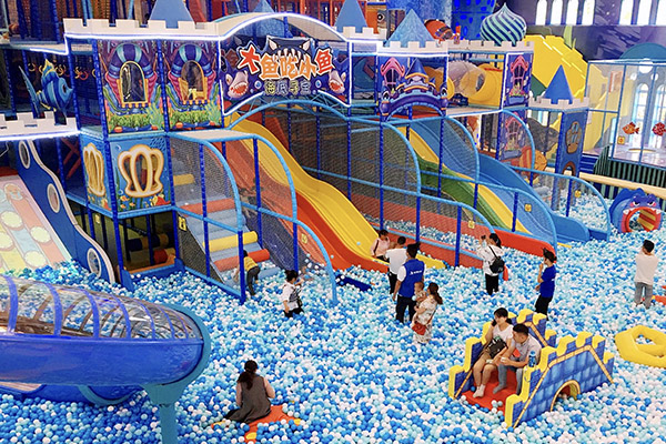 Indoor Playground Equipment's new slopes and slides are warmly welcomed by children
