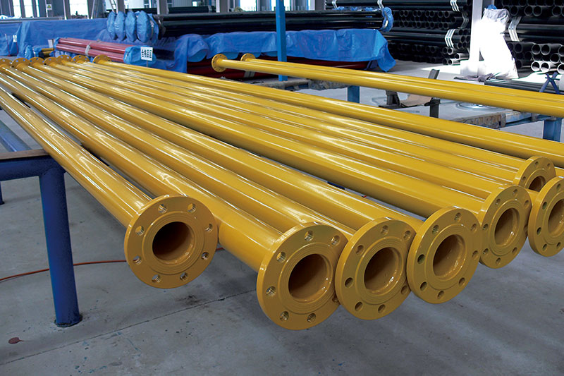 Steel-plastic composite pipe for mining