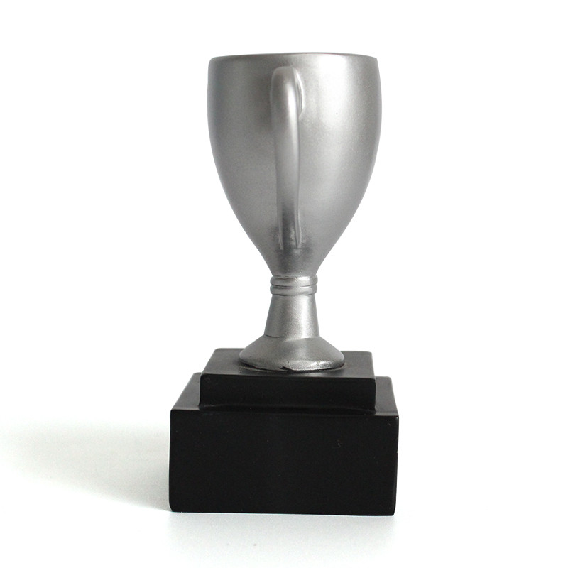 Why Cheap resin trophy from China become the first choice of more and more people