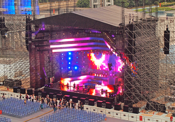 High-quality Sound Reinforcement for Live Performances: Our Product in Action