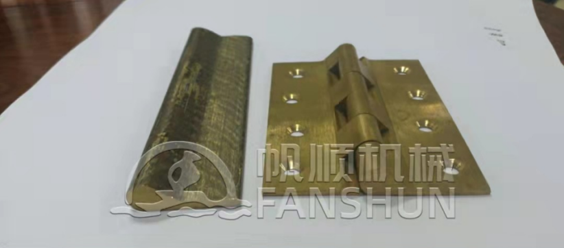 SRI LANKA 2 — Brass Hinge Line - Engineer debugging site