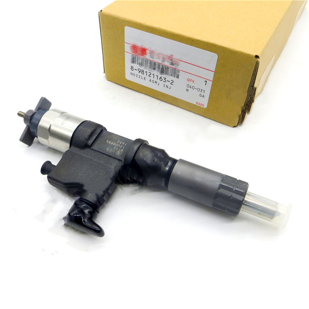 GENUINE AND BRAND NEW COMMON RAIL FUEL INJECTOR 095000-8170, 095000-8171, 095000-8172, 8981211632 FOR ISUZU 6HK1 ENGINE