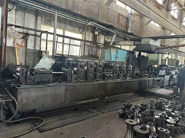 Used 89 pipe making machine made in South Korea