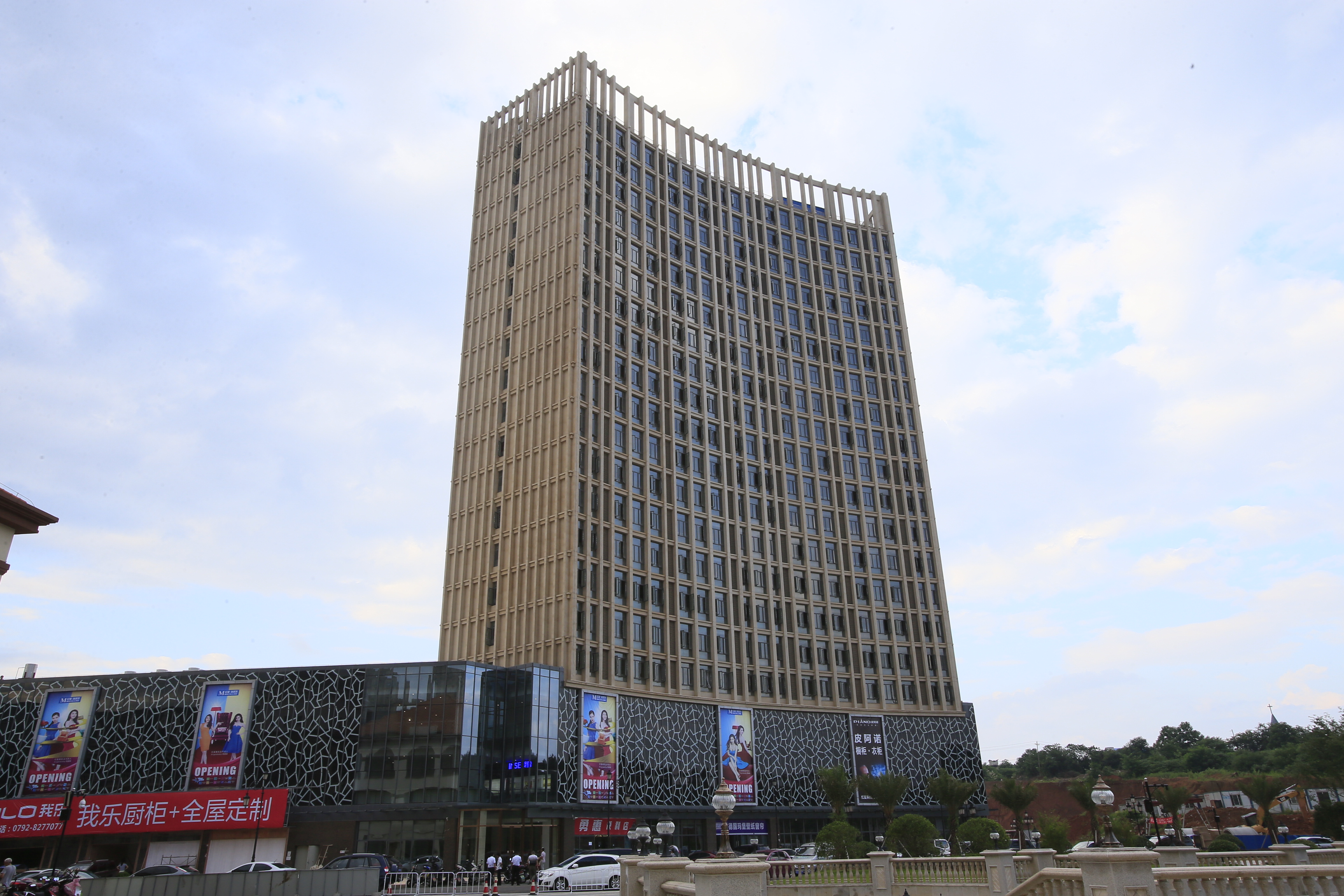 九江禧徕乐国际商业中心家具城A、B馆室内装修工程
