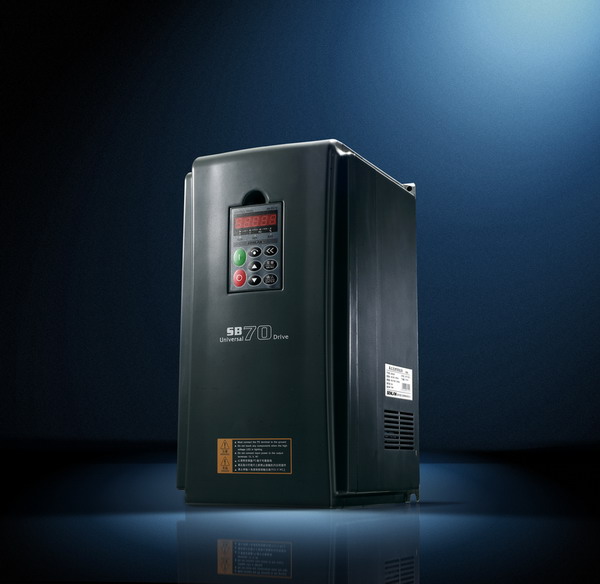 森兰推出集大成产品——SB70UNIDRIVER系列高性能矢量控制变频器。
