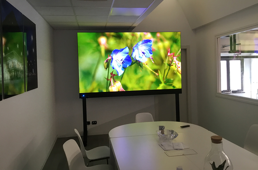 Company Coference Room Display System in Italy