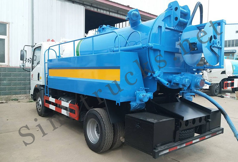How is the performance of the Sewage suction truck