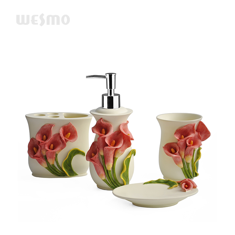 Luxury sculptured flower polyresin bathroom accessory set
