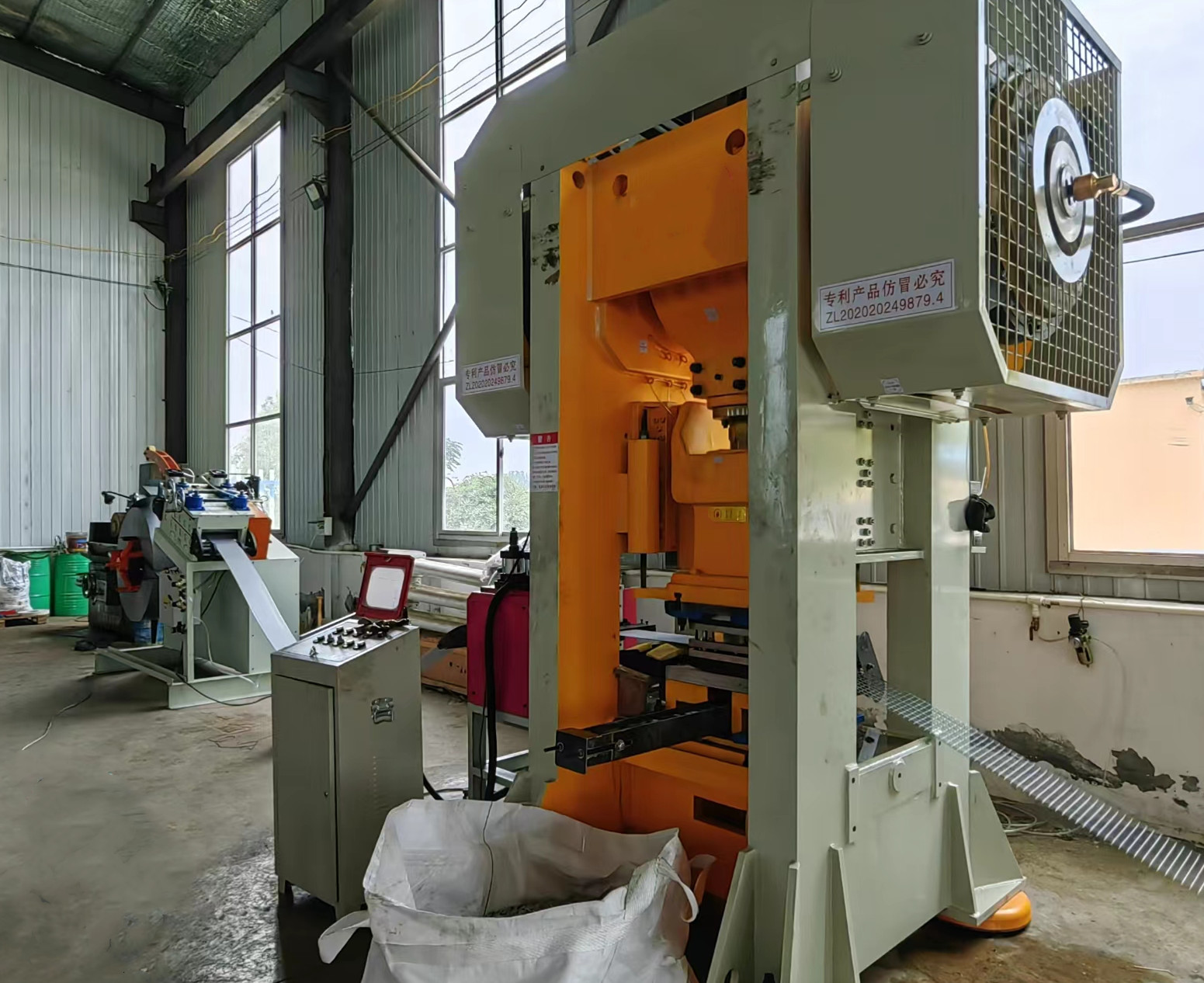 Round type iron production line was officially put into operation