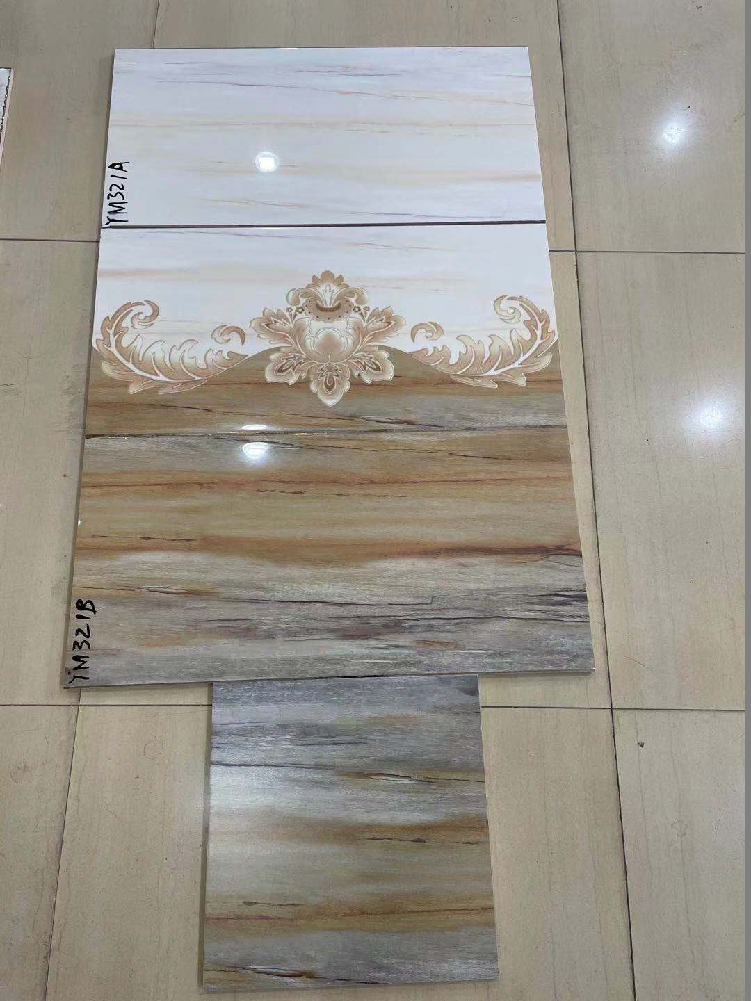 Ceramic wall tiles with golden line
