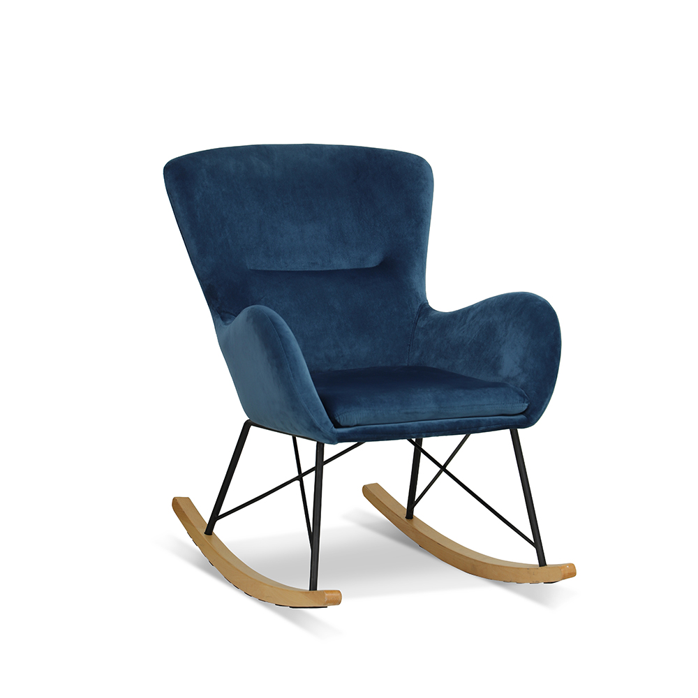 Кресло-качалка с рамой из цельного дерева из синей бархатной ткани