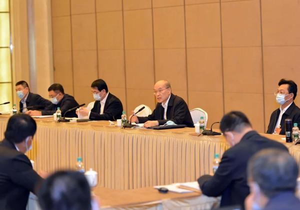 黑龙江省代表团审议全国人大党委会工作报告会议1
