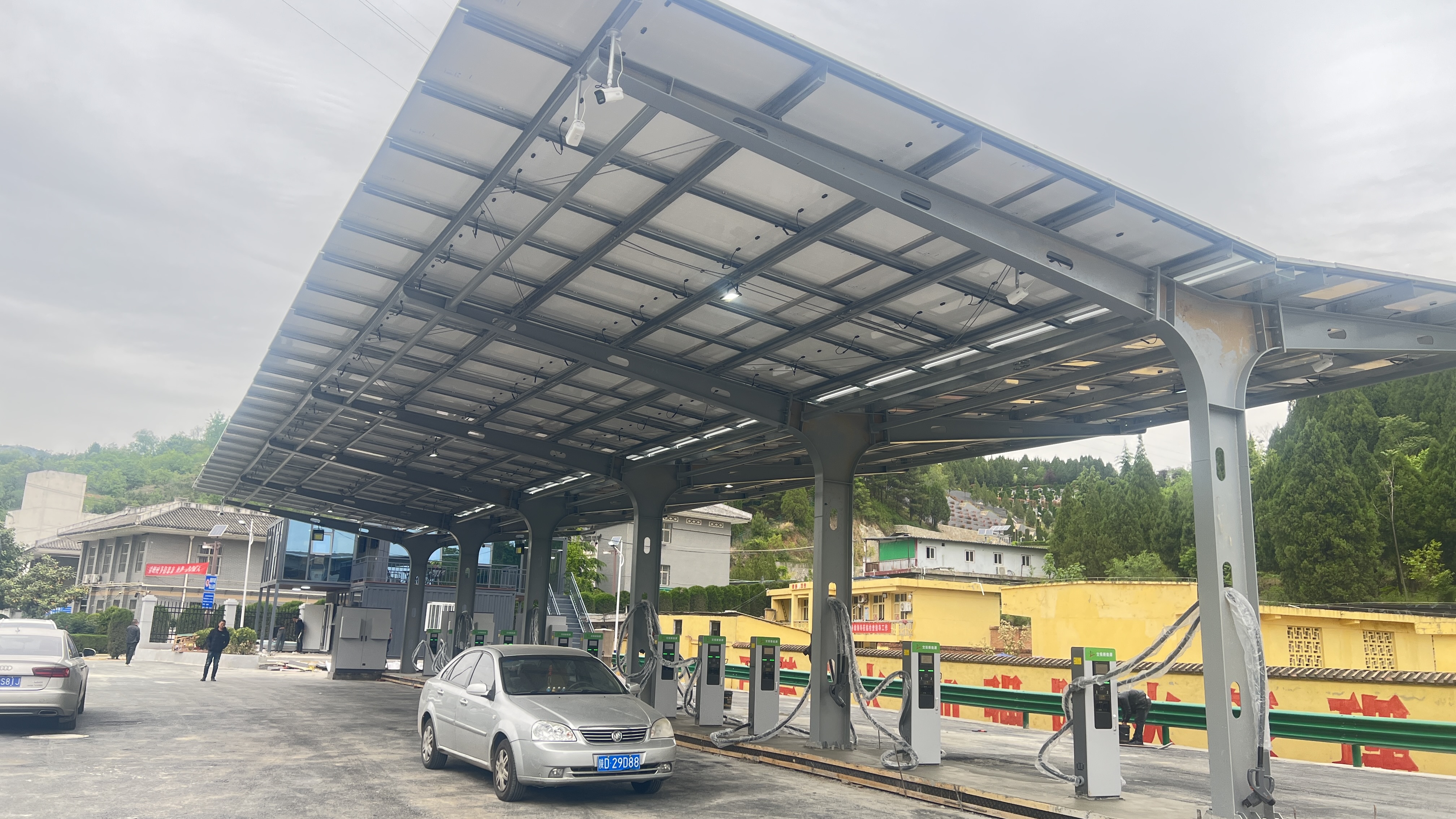 Overview of photovoltaic carport