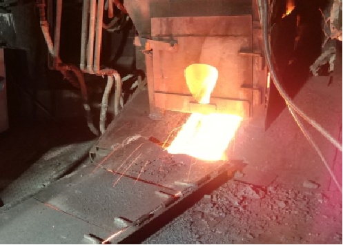 Solution for online detection of high temperature melt composition in smelting process