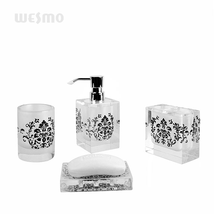 New arrival modern elegant floral embossing clear resin bathroom accessories set